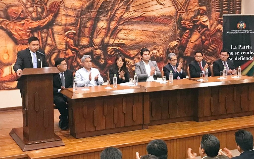 La Procuraduría General del Estado realiza la entrega del Reconocimiento Procuradurial “Dr. Rodolfo Joaquín Illanes Alvarado” en Cochabamba