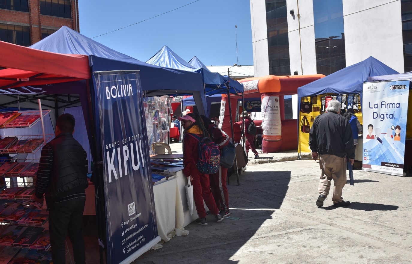 Se inaugura la 2da Feria del Libro de la PGE “Palabras Vivas: lectura, multilingüismo e interculturalidad”