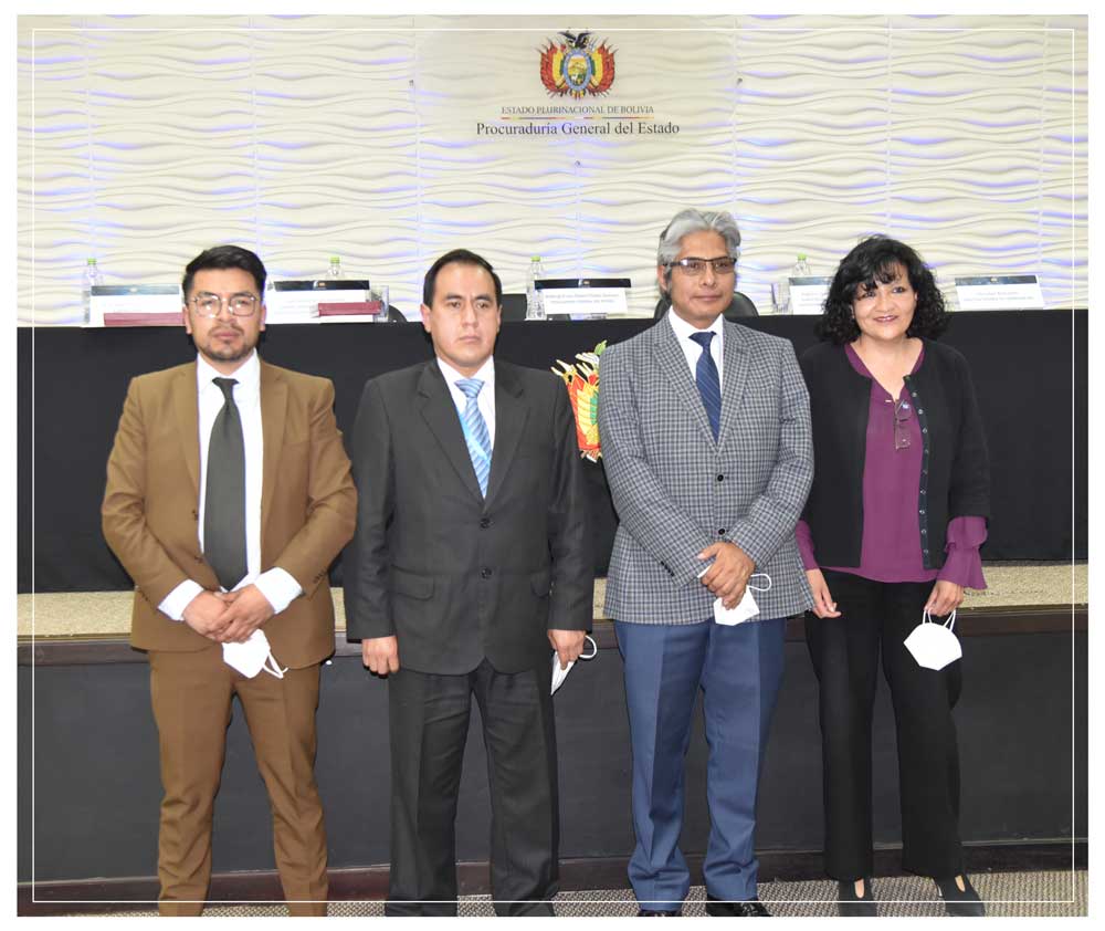 Procurador General del Estado posesiona a nuevas autoridades