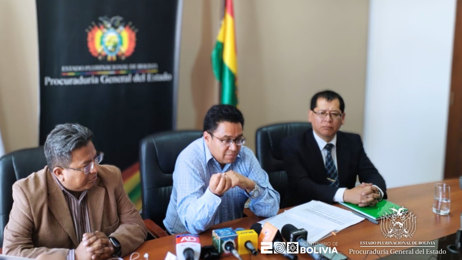 EN CHUQUISACA, PROCURADOR GENERAL DEL ESTADO, MSC. CÉSAR ADALID SILES BAZÁN EN CONFERENCIA DE PRENSA HACE REFERENCIA AL DIAGNÓSTICO Y PLAN ESTRATÉGICO DE LA NUEVA GESTIÓN DE LA PROCURADURÍA GENERAL DEL ESTADO