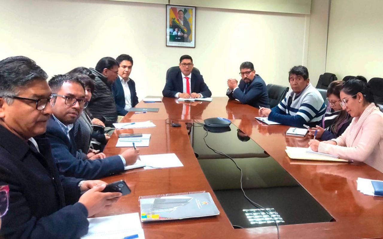 PRIMERA REUNIÓN DE EVALUACIÓN DEL PROCURADOR MSc. RICARDO CONDORI