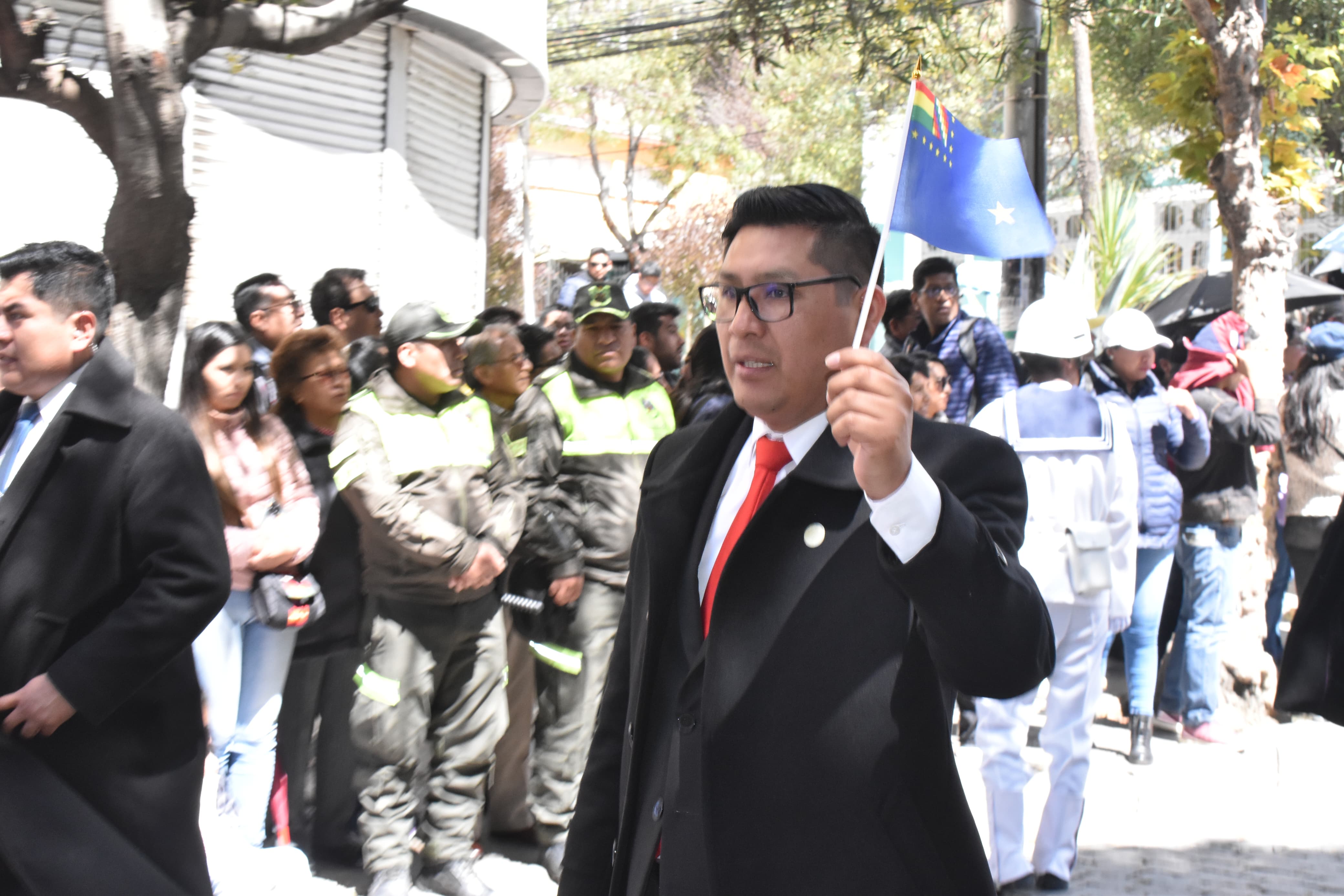 PROCURADURÍA GENERAL DEL ESTADO PARTICIPA DE LOS ACTOS PROTOCOLARES POR EL DÍA DEL MAR