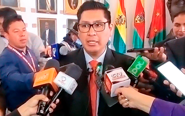CASO FANCESA: PROCURADOR GENERAL PIDE UNIDAD AL PUEBLO CHUQUISAQUEÑO PARA LOGRAR UN FALLO FAVORABLE EN AUDIENCIA DE AMPARO CONSTITUCIONAL PRESENTADO POR SOBOCE