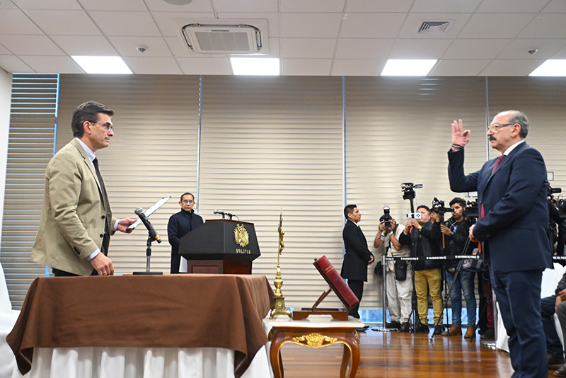 HUGO CÉSAR LEÓN LA FAYE ES DESIGNADO COMO NUEVO PROCURADOR GENERAL DEL ESTADO