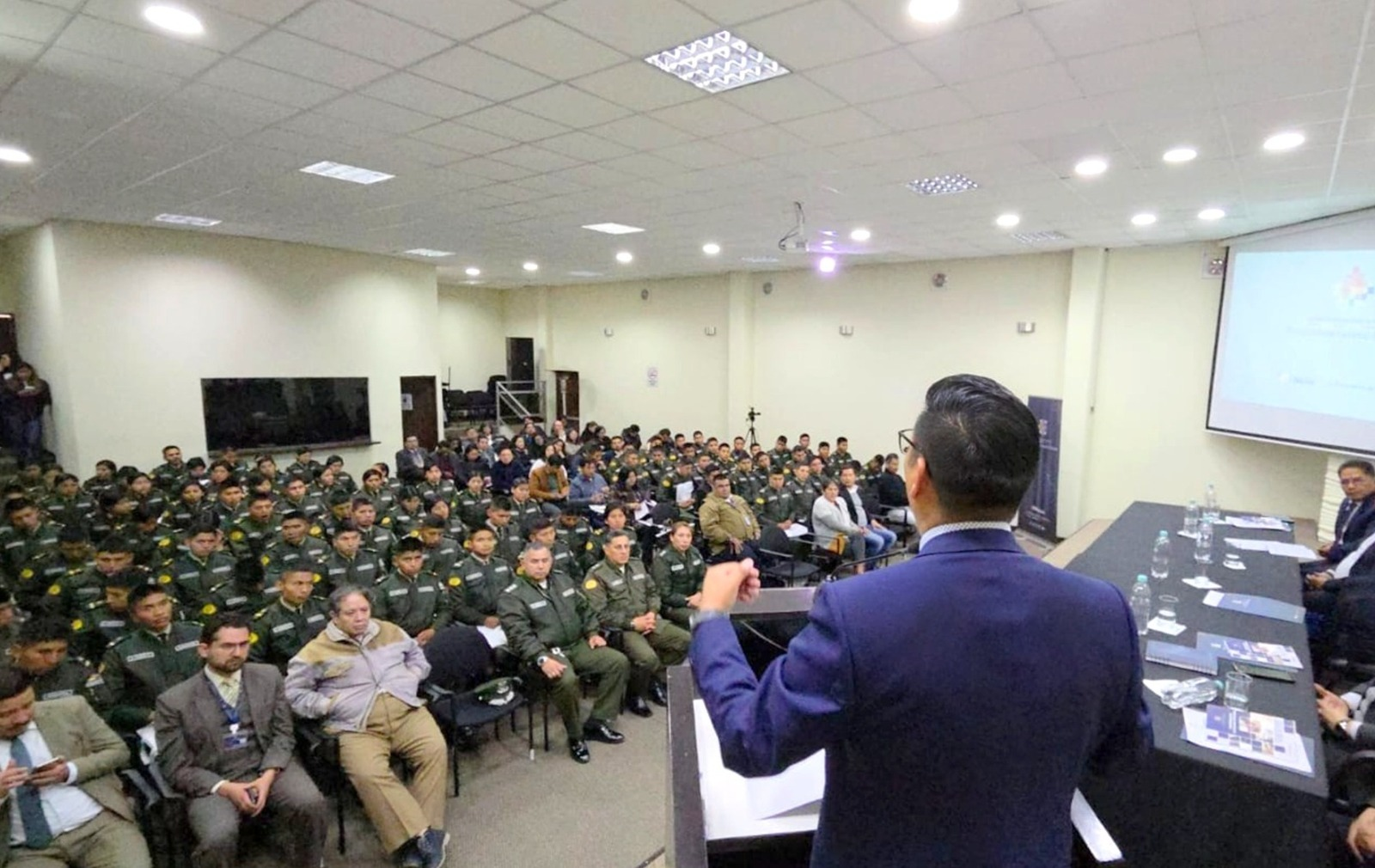 PROCURADOR GENERAL REALIZÓ LA PRESENTACÓN DEL “CUADERNILLO DE SOLUCIONES AMISTOSAS HOMOLOGADAS POR LA COMISIÓN INTERAMERICANA DE DERECHOS HUMANOS RESPECTO A BOLIVIA”